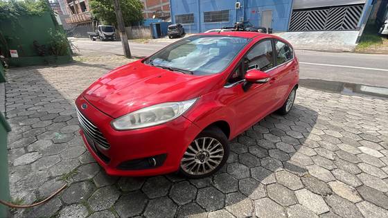 FORD FIESTA 1.6 TITANIUM HATCH 16V FLEX 4P MANUAL